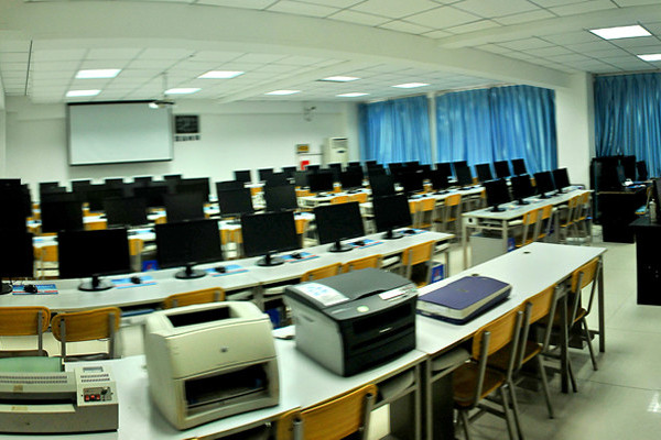 {Online Casino}(武汉成人职业技能培训学校)